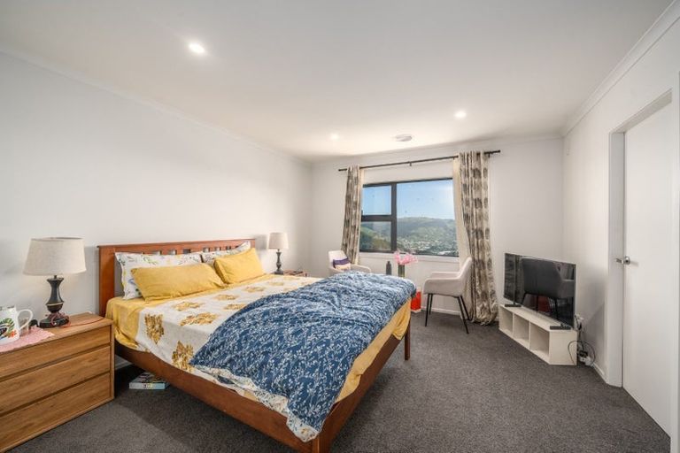 Photo of property in 9 Antigua Way, Grenada Village, Wellington, 6037