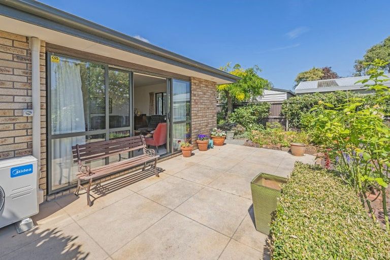 Photo of property in 52a Neville Street, Spreydon, Christchurch, 8024