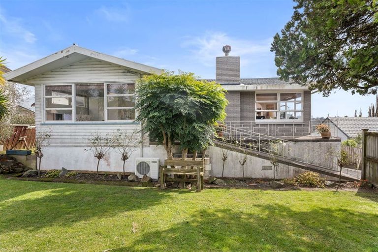 Photo of property in 85 Manuka Road, Bayview, Auckland, 0629