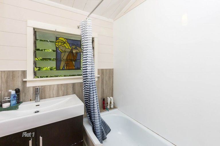 Photo of property in 2/54 Akatarawa Road, Brown Owl, Upper Hutt, 5018