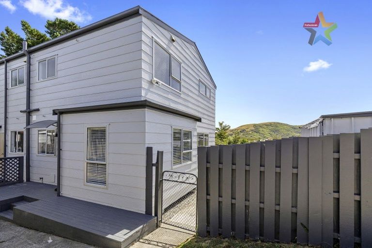 Photo of property in 20b Invercargill Drive, Kelson, Lower Hutt, 5010