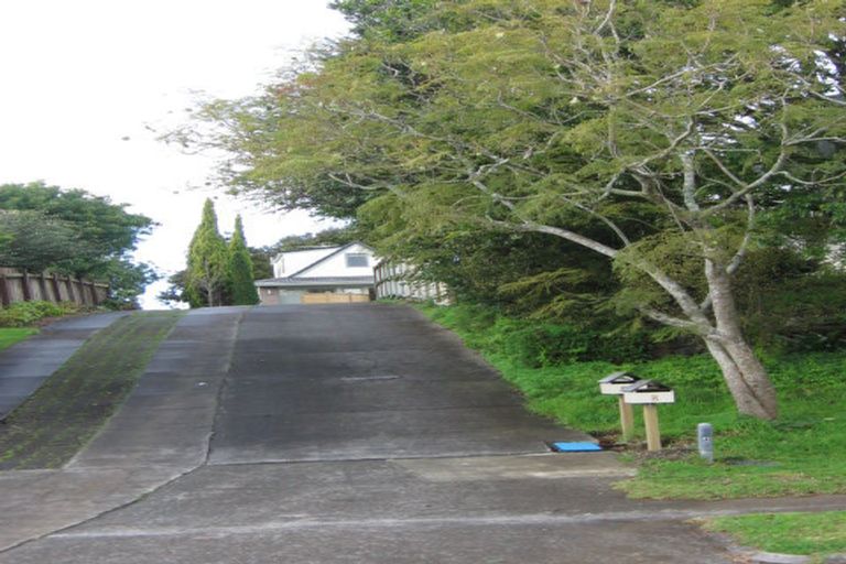 Photo of property in 8 Lilian Place, Farm Cove, Auckland, 2012