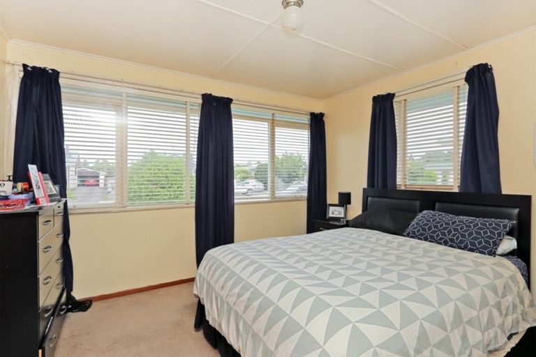 Photo of property in 1403 Warwick Place, Mayfair, Hastings, 4122