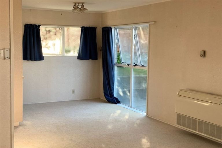 Photo of property in 3 Rewa Place, Lansdowne, Masterton, 5810