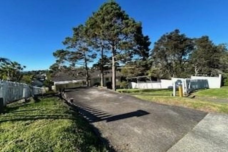 Photo of property in 10 Dunraven Place, Torbay, Auckland, 0630