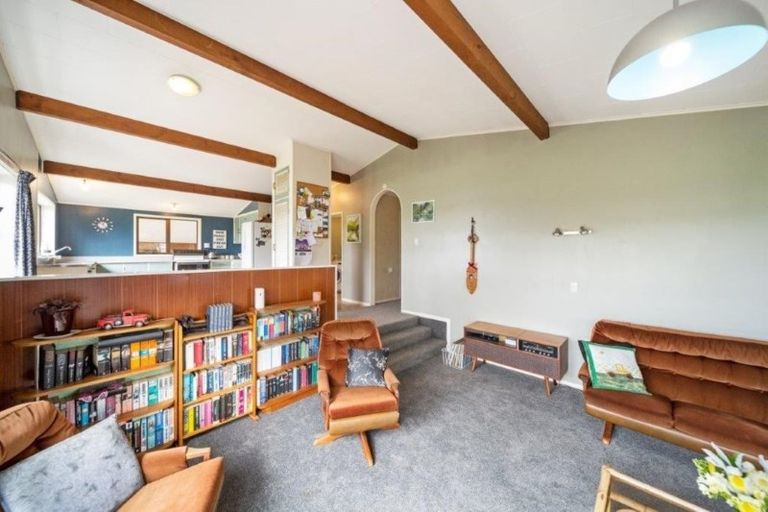 Photo of property in 16a Glasgow Street, Hawera, 4610