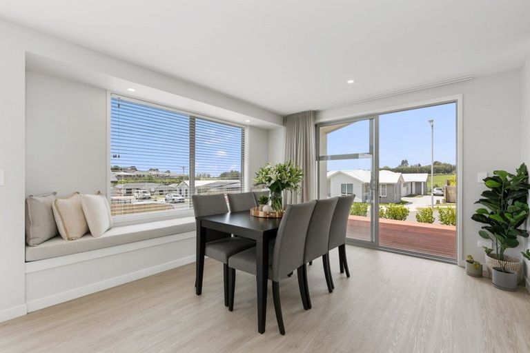 Photo of property in 15 Kiritiana Close, Pyes Pa, Tauranga, 3112