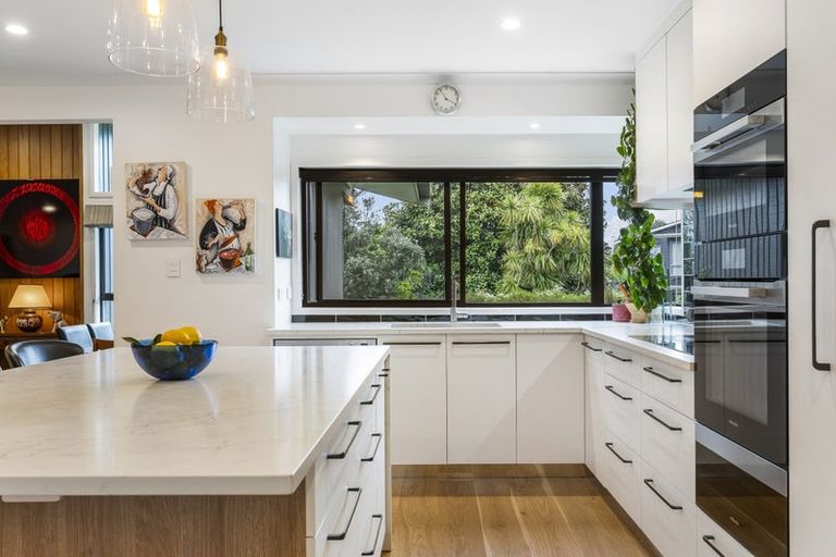 Photo of property in 130 Bramley Drive, Farm Cove, Auckland, 2012