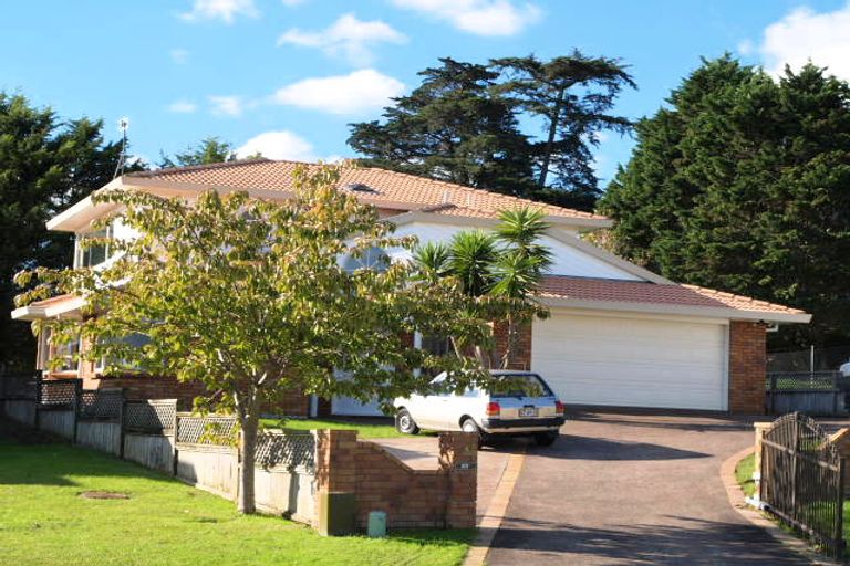 Photo of property in 18 Putter Place, Golflands, Auckland, 2013