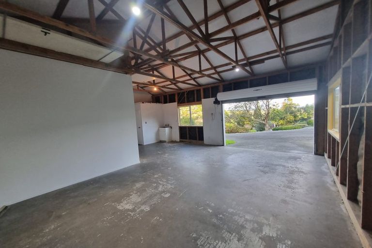 Photo of property in 388 Muriwai Road, Waimauku, 0881