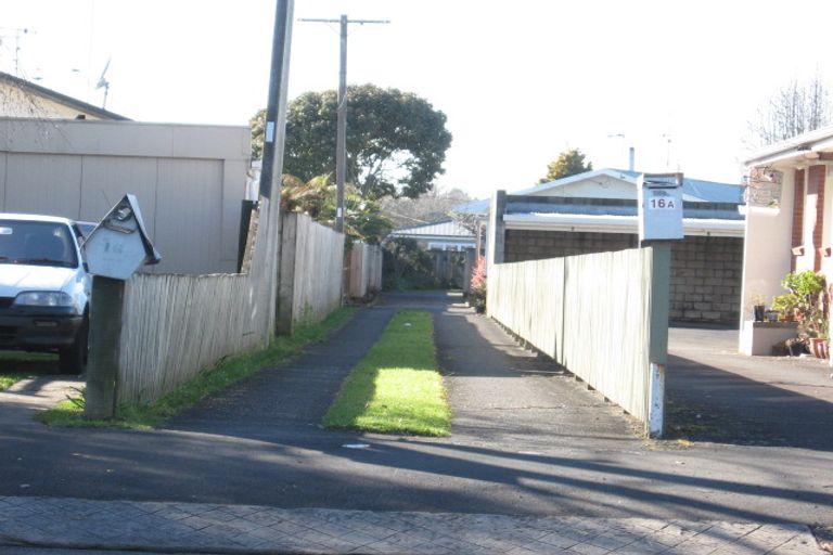 Photo of property in 16 Nixon Street, Hamilton East, Hamilton, 3216