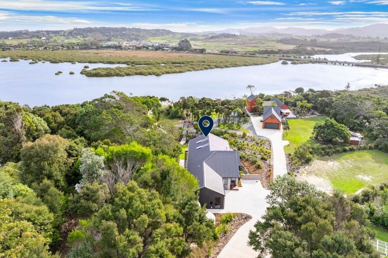 Photo of property in 52a Estuary Drive, Mangawhai Heads, Mangawhai, 0505
