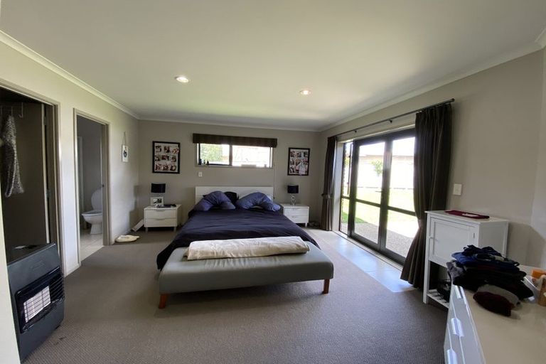 Photo of property in 68 Palliser Drive, Huntington, Hamilton, 3210