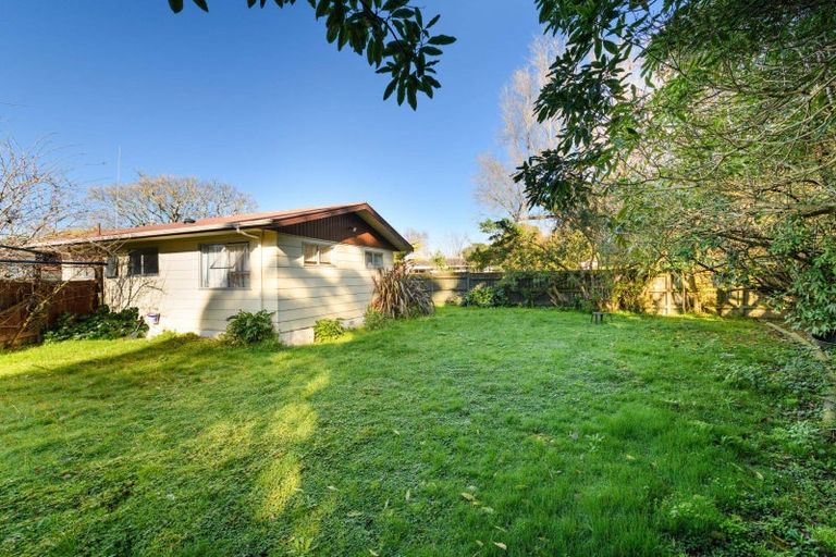Photo of property in 8 Spilman Place, Awapuni, Palmerston North, 4412
