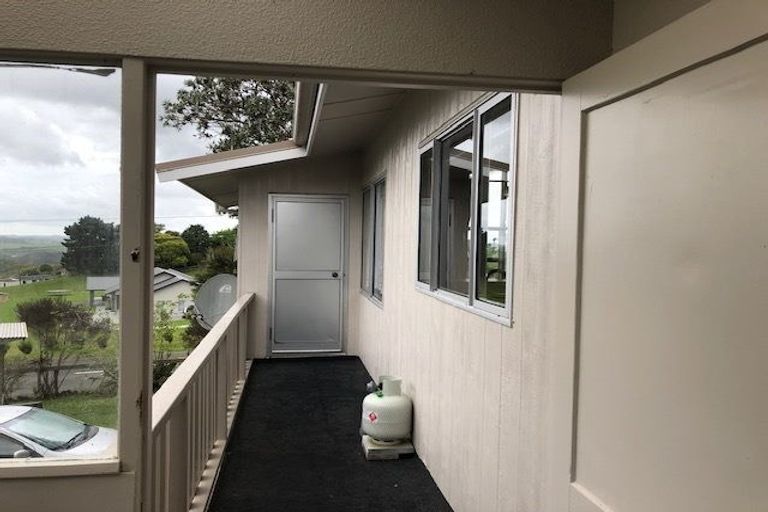 Photo of property in 49 Whaka Street, Maungaturoto, 0520