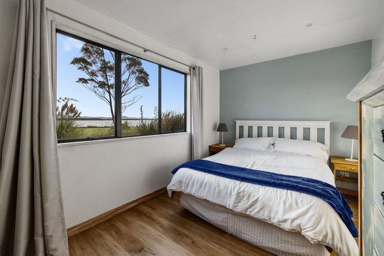 Photo of property in 37 Pahoia Beach Road, Whakamarama, Tauranga, 3172