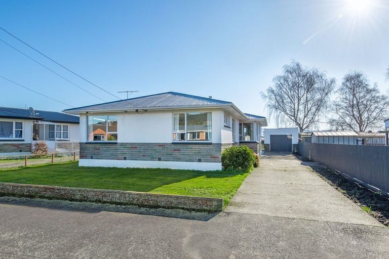 Photo of property in 38 Mure Street, Mosgiel, 9024