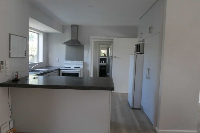 Photo of property in 14 Lochee Road, Upper Riccarton, Christchurch, 8041