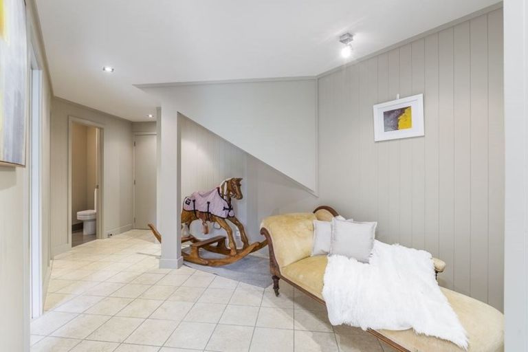 Photo of property in 20 Little Compton Mews, Snells Beach, 0920