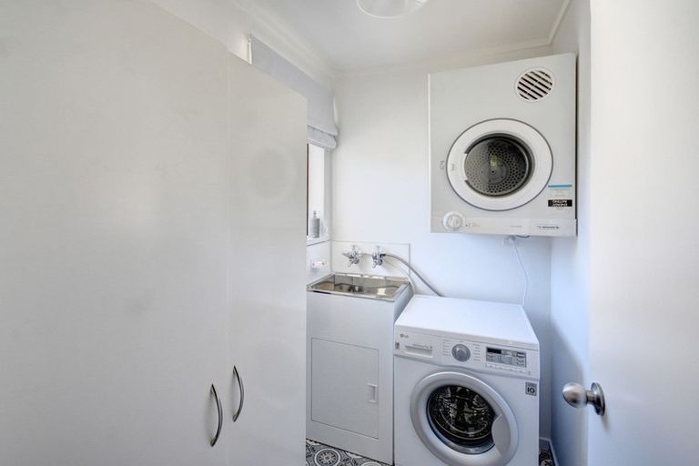 Photo of property in 72c Queens Drive, Saint Kilda, Dunedin, 9012