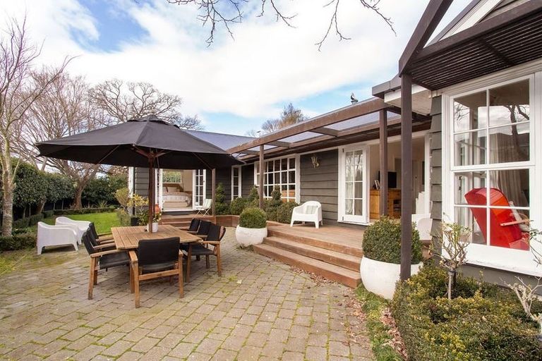 Photo of property in 233 Clyde Road, Burnside, Christchurch, 8053