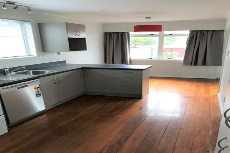 Photo of property in 110 Rifle Range Road, Dinsdale, Hamilton, 3204