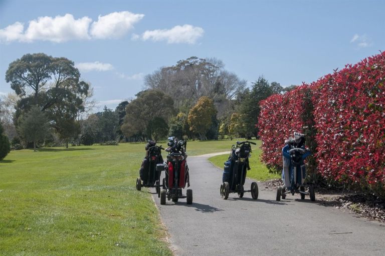 Photo of property in 35 Ruamoana Place, Omokoroa, 3114