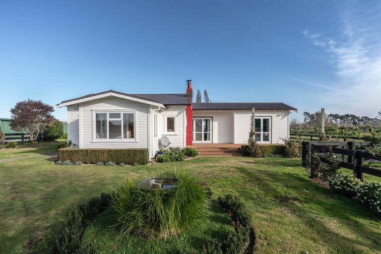 Photo of property in 200 Hooker Road, Tamahere, Hamilton, 3283