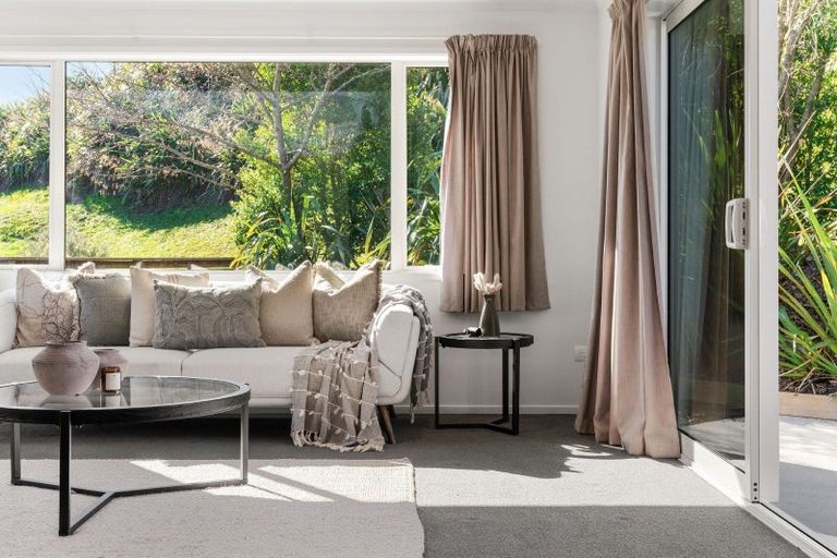 Photo of property in 4 Fender Close, Pyes Pa, Tauranga, 3112