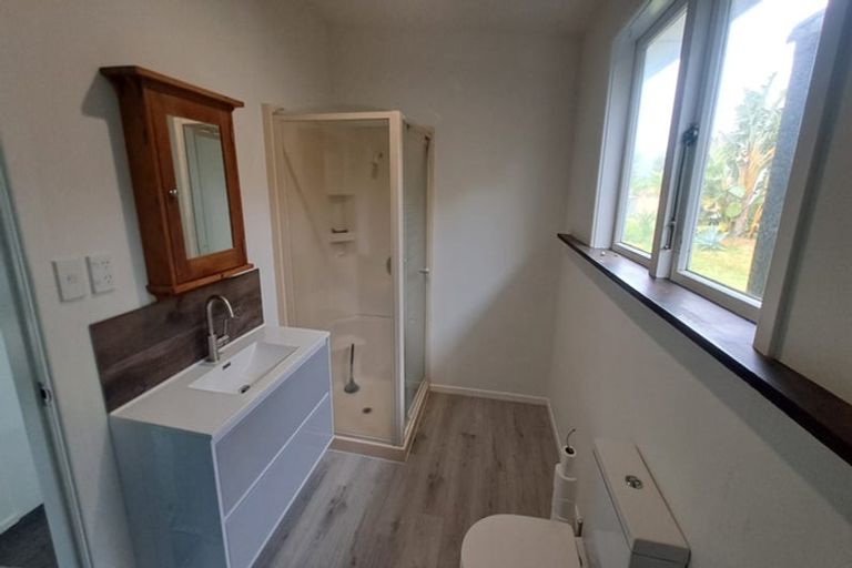 Photo of property in 72b Waimea Road, Waikanae Beach, Waikanae, 5036