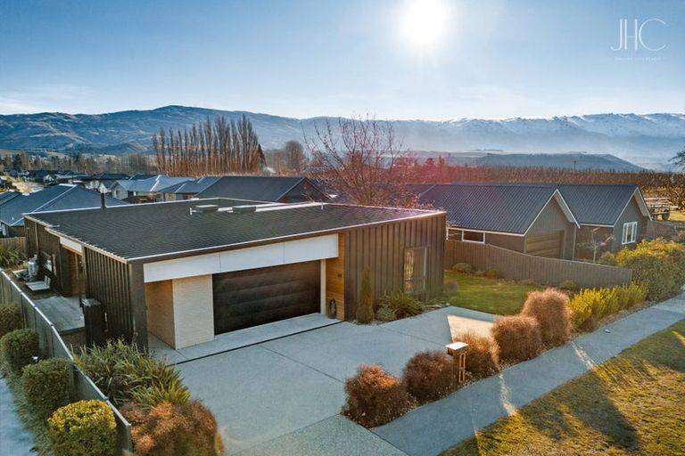 Photo of property in 7 Alpha Street, Cromwell, 9310