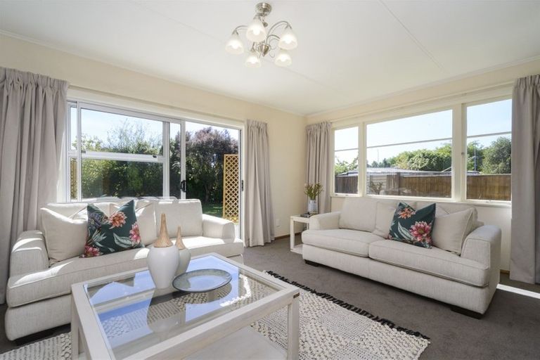 Photo of property in 25 Wincanton Place, Awapuni, Palmerston North, 4412