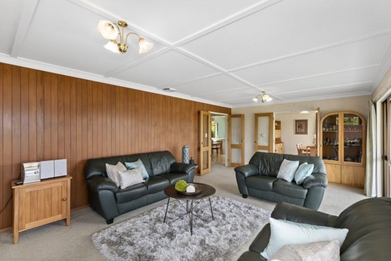 Photo of property in 14 Stanhope Grove, Korokoro, Lower Hutt, 5012