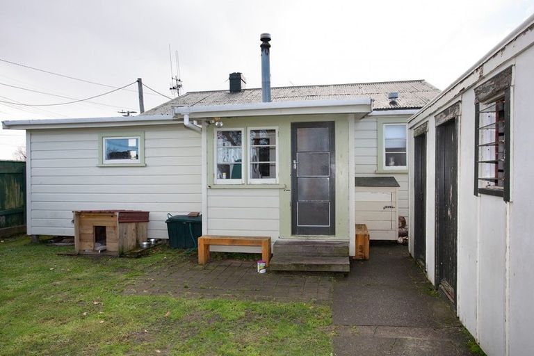 Photo of property in 35 Cuba Street, Marton, 4710