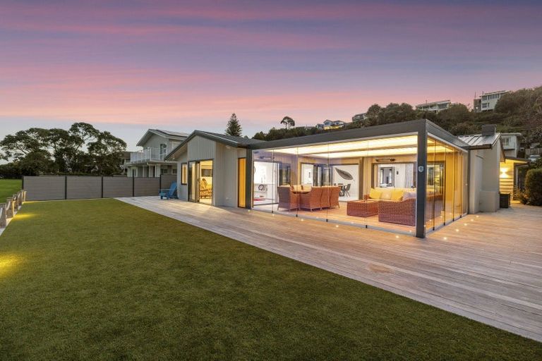 Photo of property in 26 Harbour View Road, Omokoroa, 3114