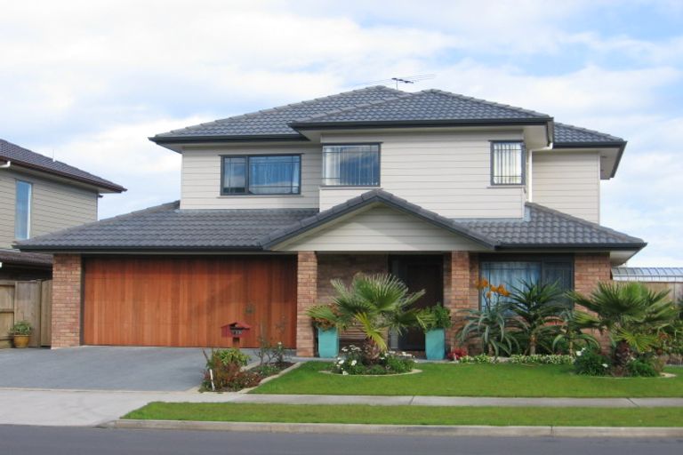 Photo of property in 115 Middlefield Drive, Flat Bush, Auckland, 2016