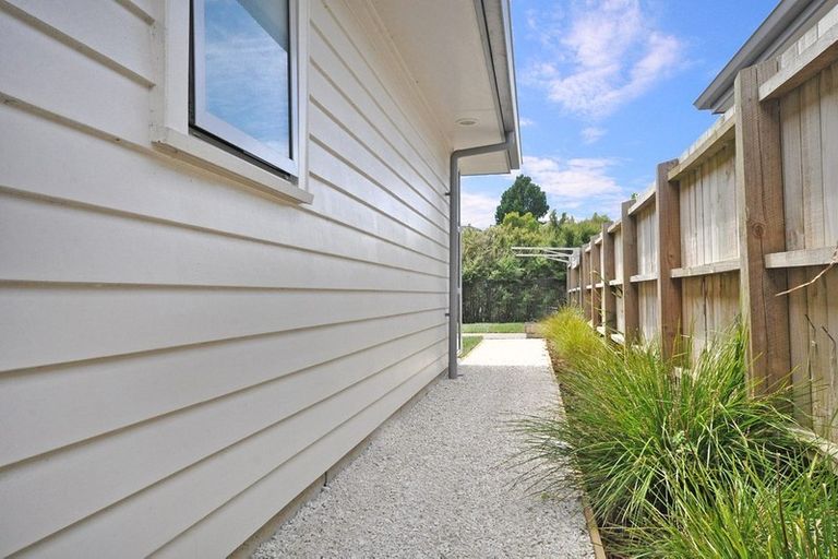 Photo of property in 15 Fairwater Road, Warkworth, 0910