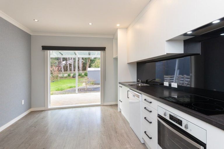 Photo of property in 37 Hewitts Road, Linton, Palmerston North, 4472