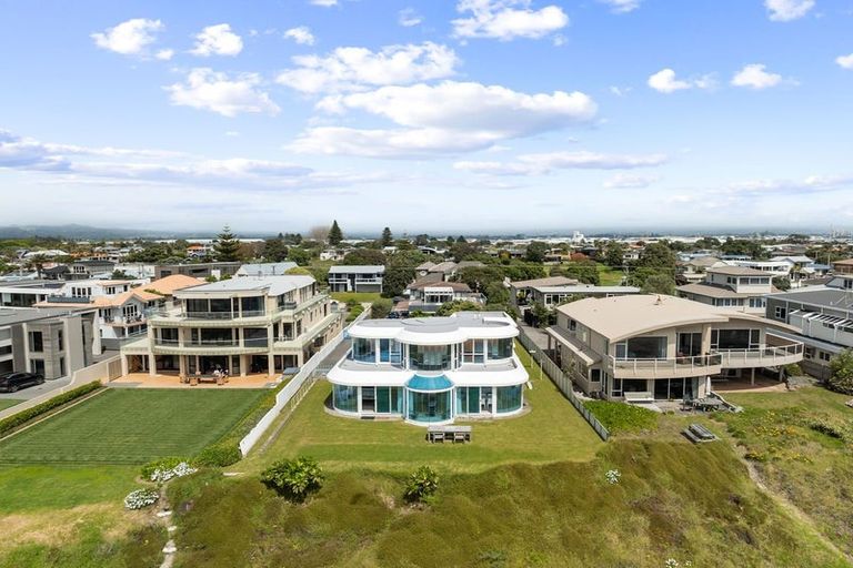 Photo of property in 17a Oceanbeach Road, Mount Maunganui, 3116