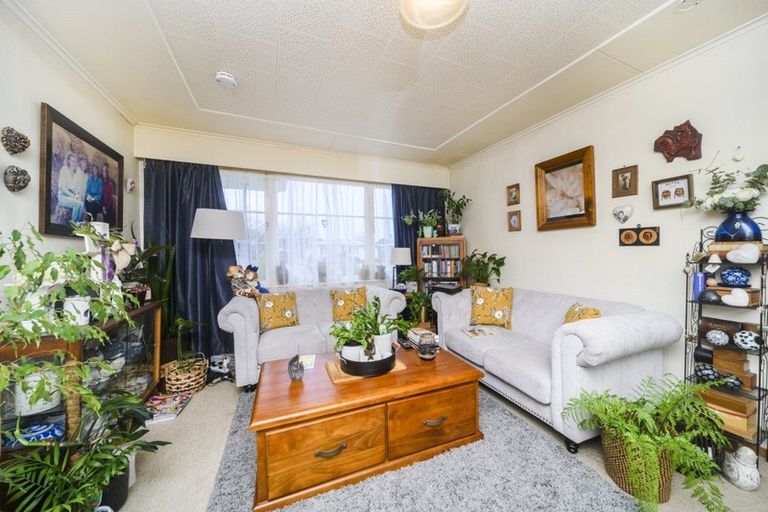 Photo of property in 24 Pembroke Street, Highbury, Palmerston North, 4412