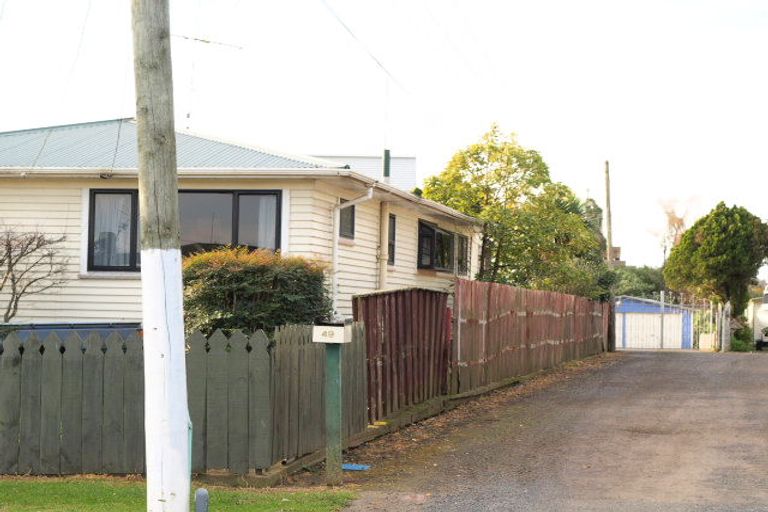 Photo of property in 49 Blake Road, Mangere East, Auckland, 2024