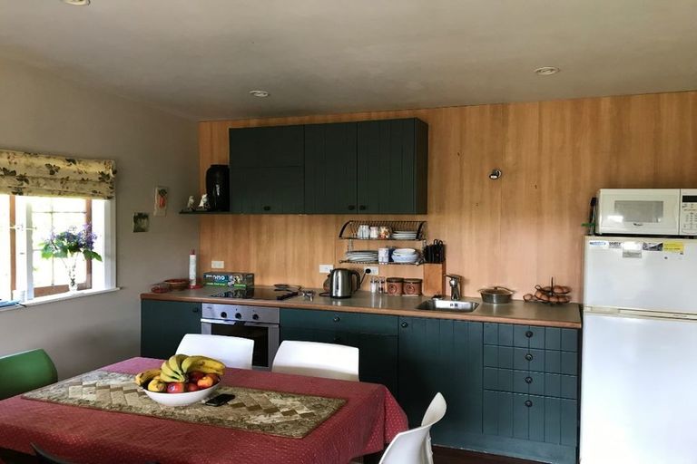 Photo of property in 159f Portsmouth Road, Bombay, 2675