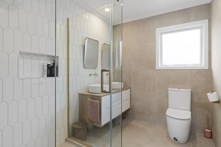 Photo of property in 2/1 Routly Avenue, Pukekohe, 2120