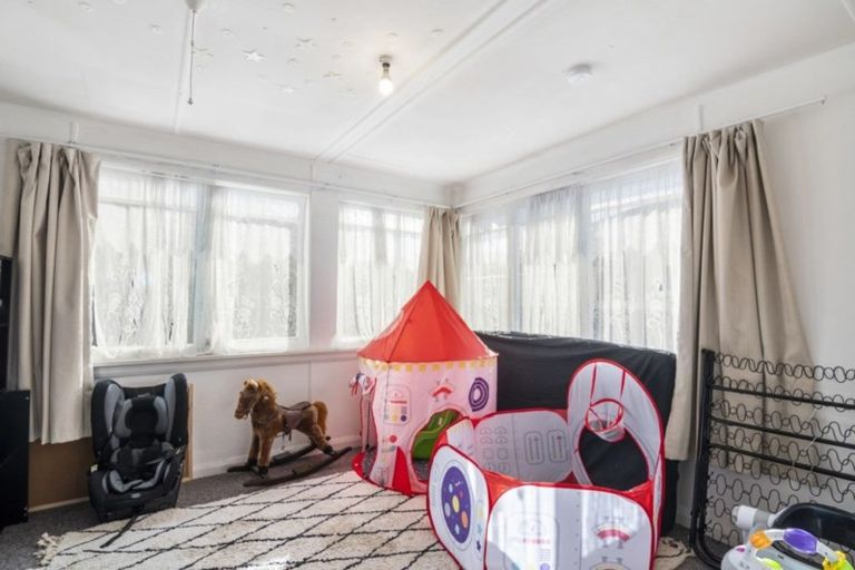 Photo of property in 117 Tipahi Street, Nelson South, Nelson, 7010