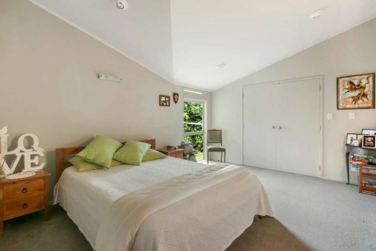 Photo of property in 25 Moana Drive, Mahia, 4198