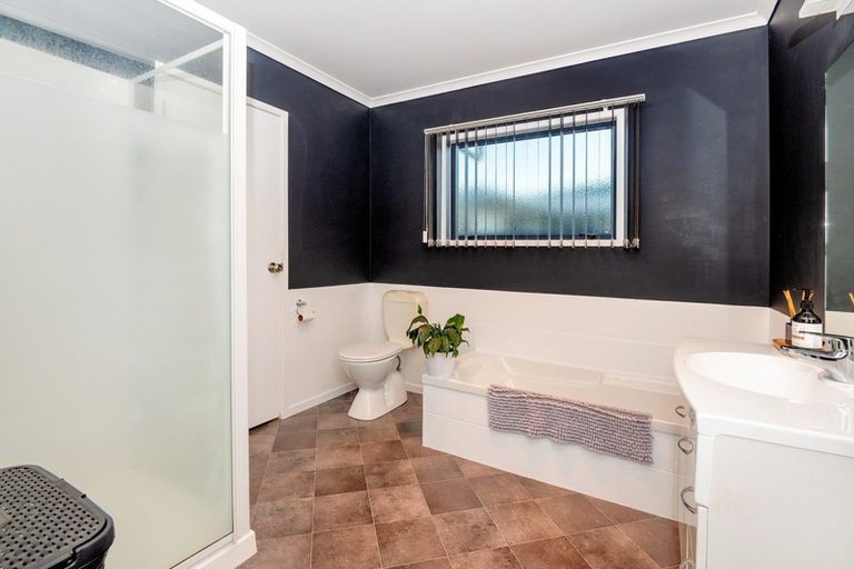 Photo of property in 13 East Bank Road, Thornton, Whakatane, 3193