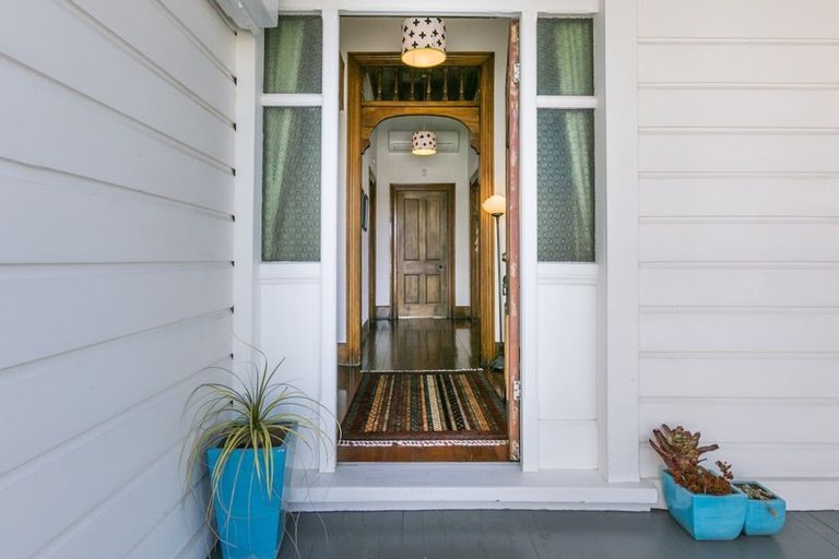 Photo of property in 10 Thistle Street, Napier South, Napier, 4110