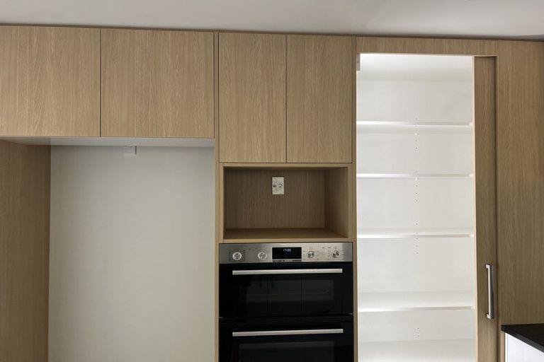 Photo of property in 41a Woodmancote Road, Khandallah, Wellington, 6035