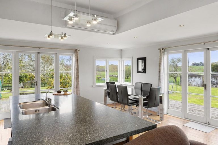 Photo of property in 4 Wallace Road, Temple View, Hamilton, 3289