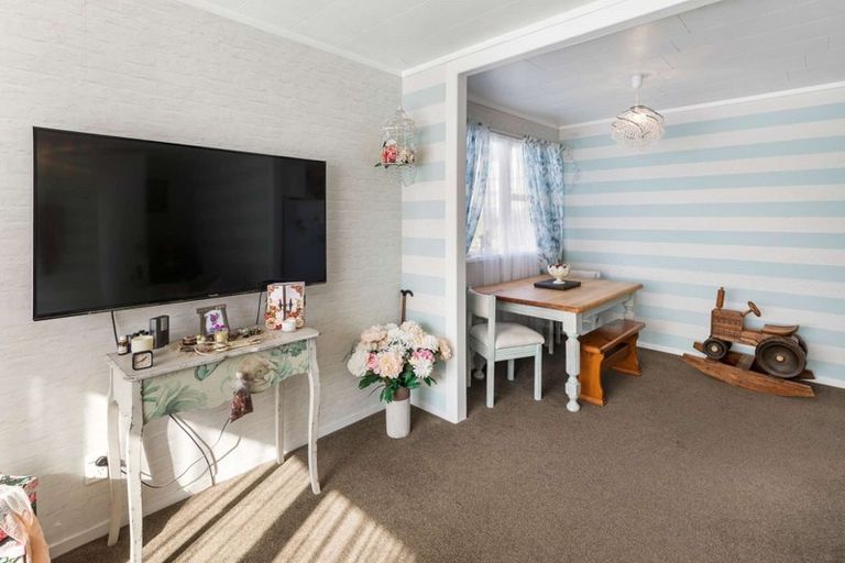 Photo of property in 30 Ruru Road, Taihape, 4720